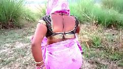 जब मैंने कोमल की योनि को चाटा